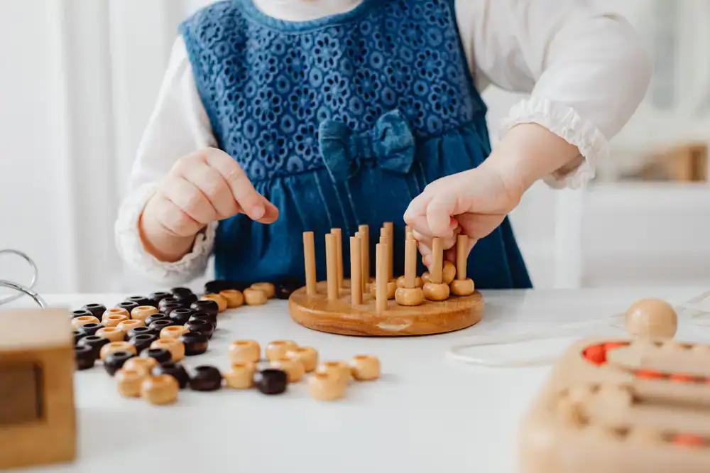 Wooden peg puzzle for toddlers
